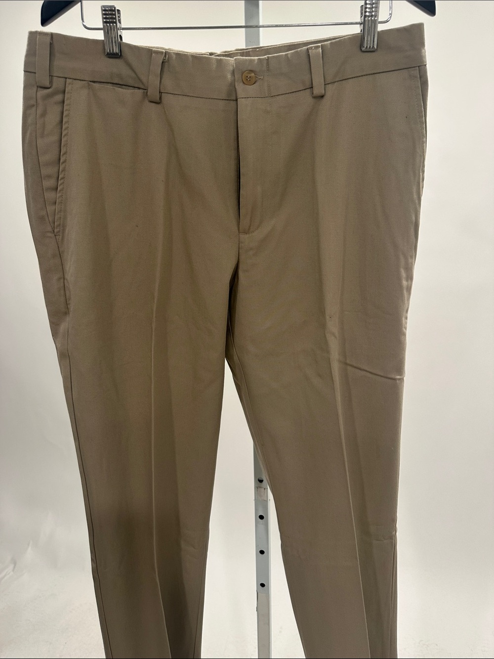 Bills Khakis Men's Classic Straight-Fit Khaki Pants